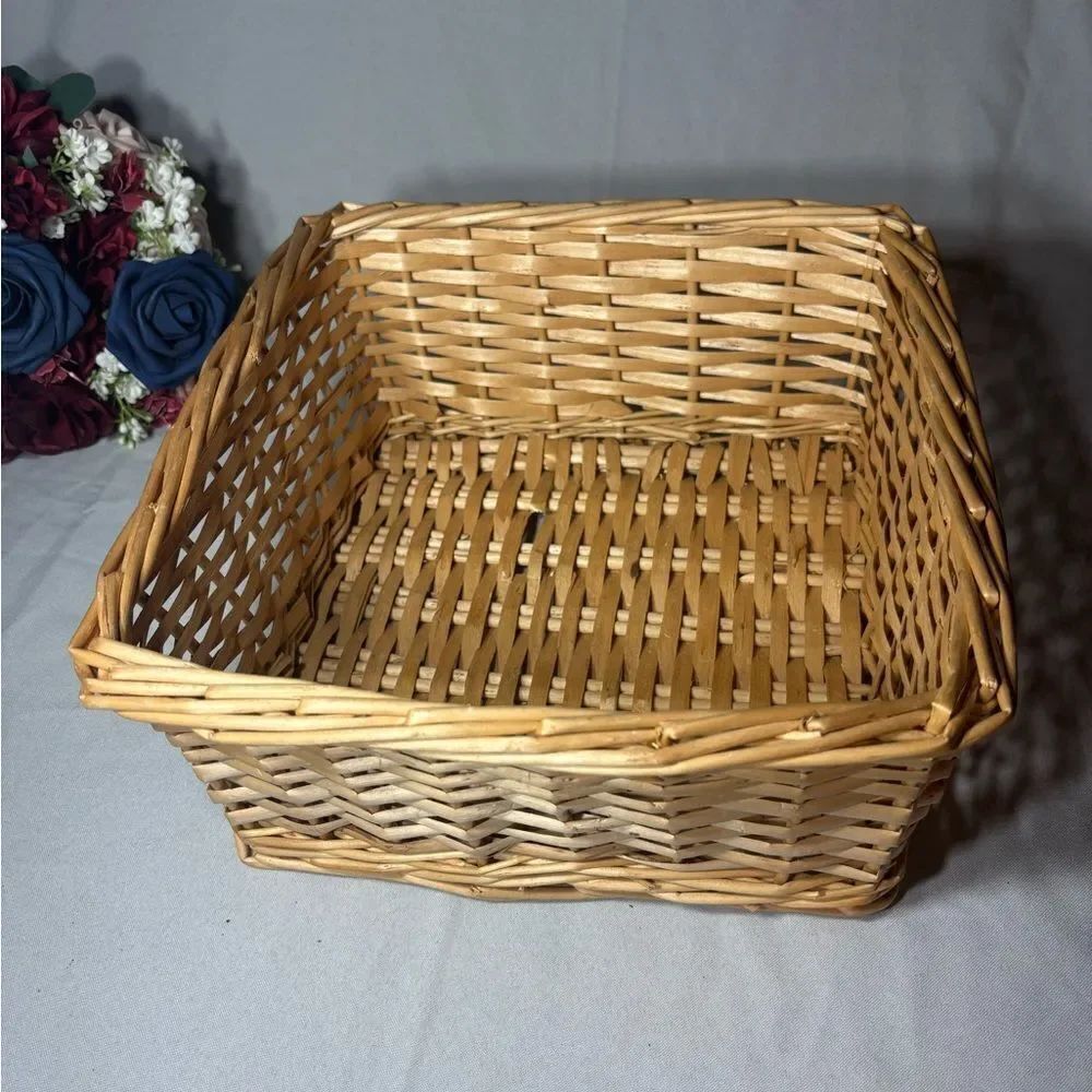 Square Wicker Basket Brown Woven Rattan Display Decor Organizer EPC